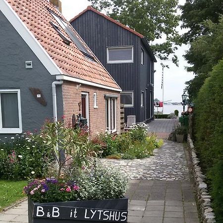 B&B It Lytshus แอร์เนอวัลด์ ภายนอก รูปภาพ