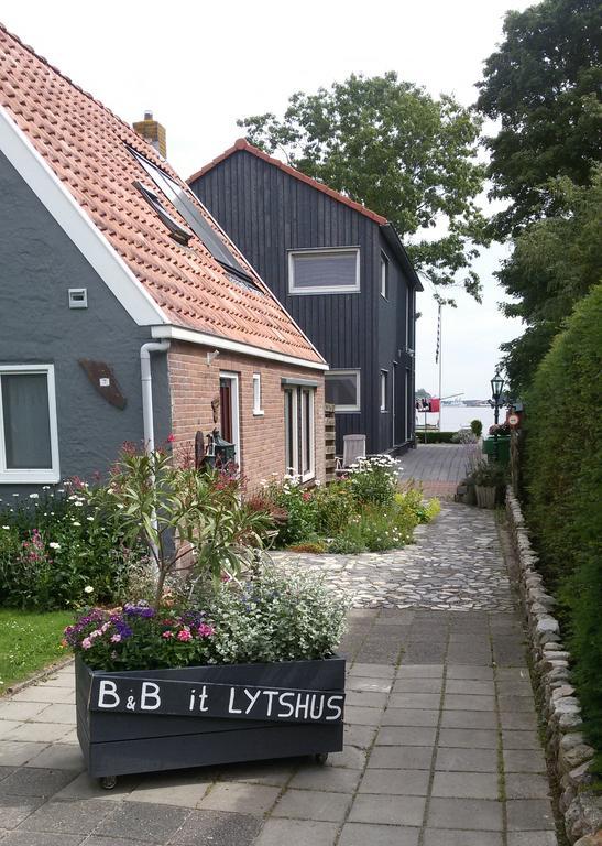 B&B It Lytshus แอร์เนอวัลด์ ภายนอก รูปภาพ
